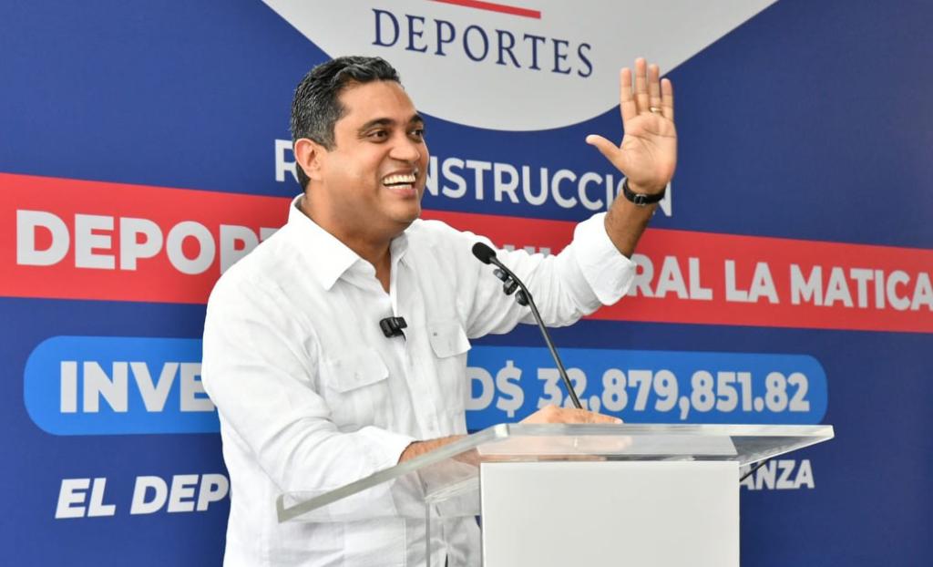 Ministro Kelvin Cruz: MIDEREC invierte 32,8 millones de pesos para la reconstrucción del Club La Matica