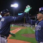 Poder caribeño: Junior Caminero y Yandy Díaz impulsan triunfo de Rays sobre Boston en Fenway Park