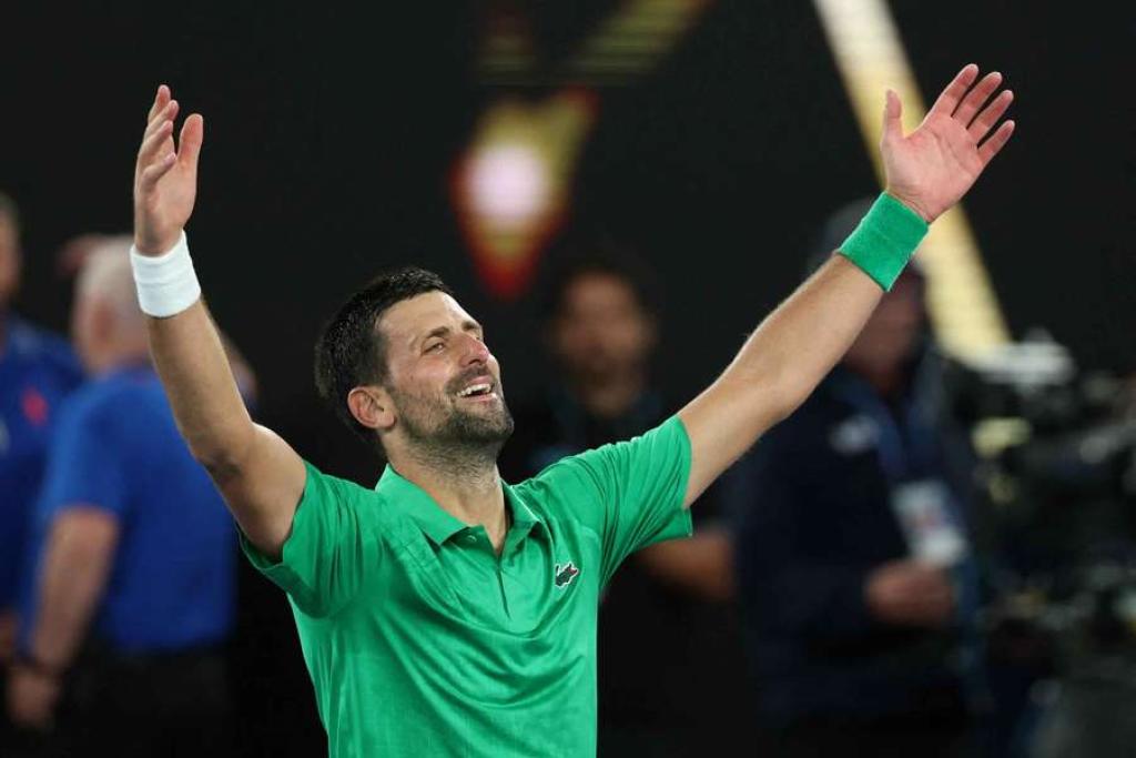 Abierto de Australia: Novak Djokovic vence a Jannik Sinner en épica semifinal y avanza a la final ante Carlos Alcaraz