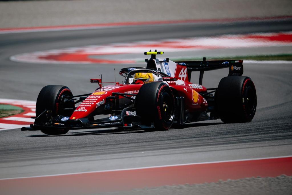 Hamilton sorprende en Barcelona y reabre la lucha por el campeonato