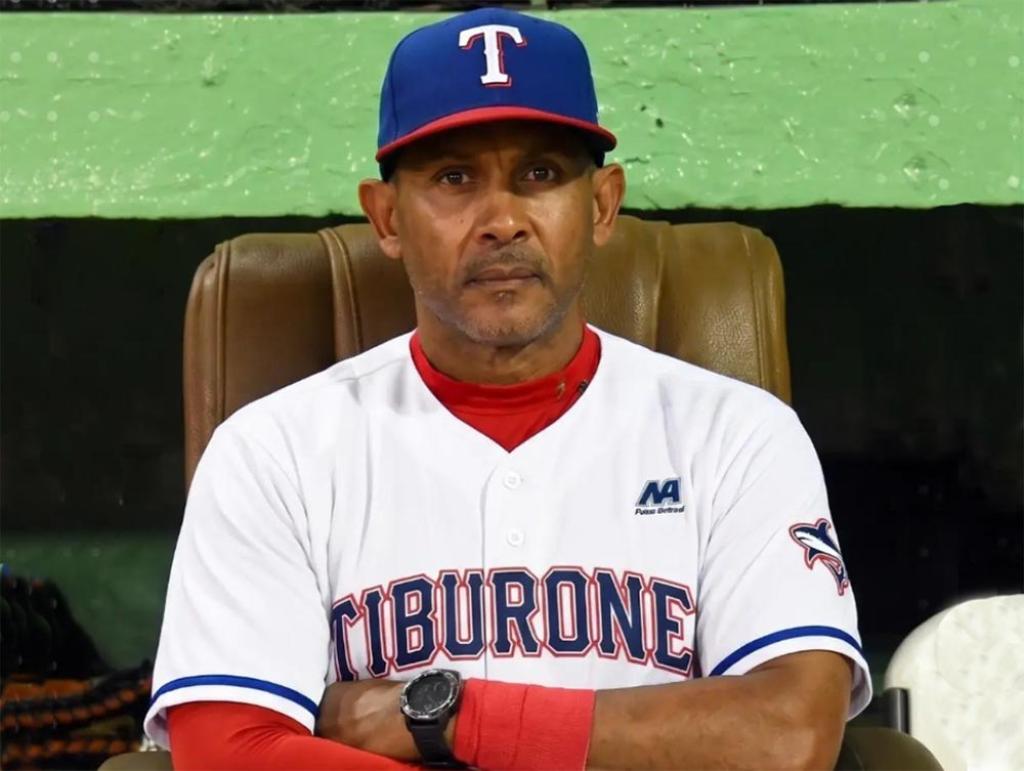 Tiburones de La Guaira apuestan por Fernando Tatis Sr. para la próxima temporada
