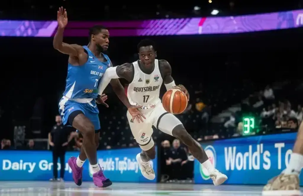 EuroBasket: Alemania aplasta a Gran Bretaña 120-57