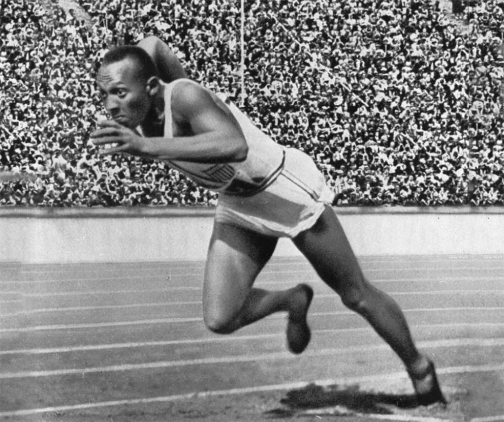 Jesse Owens: cuatro oros en Berlín 1936 que dan por tierra con la propaganda nazi