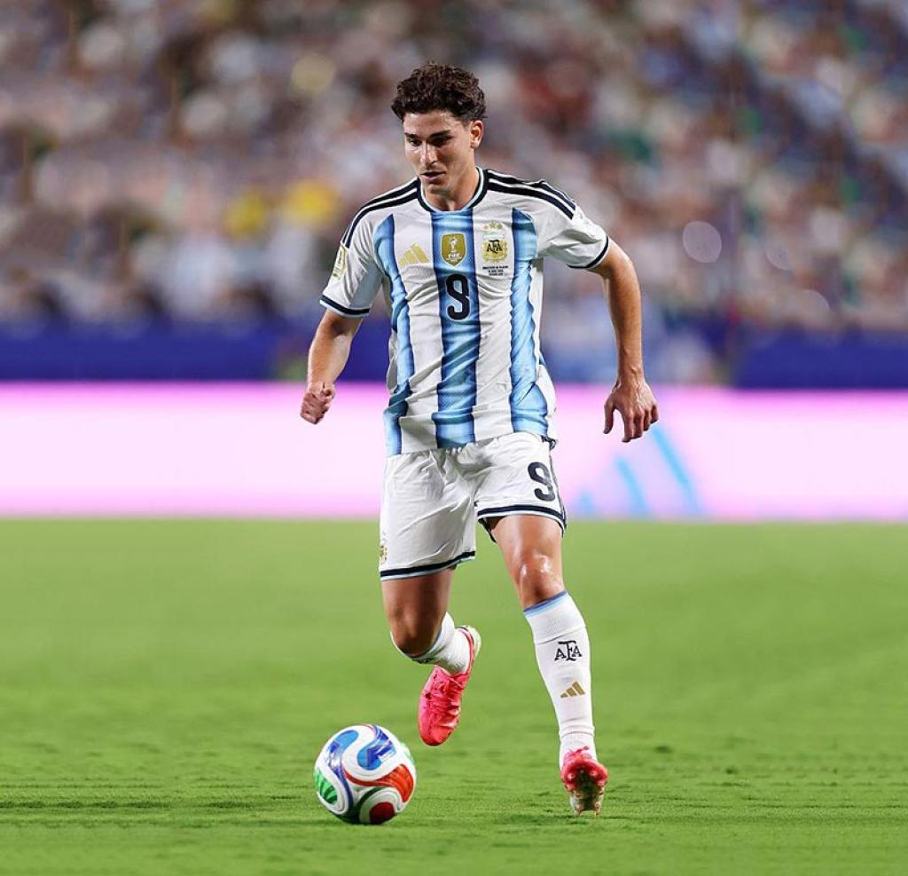 Julián Álvarez agita el mercado: sus declaraciones alimentan rumores sobre una salida del Atlético