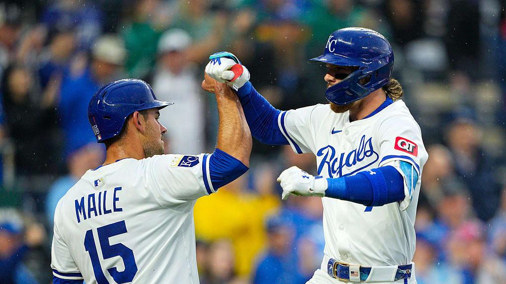 Los Royals dan vuelta al juego con liderazgo latinoamericano: triunfo 4-3 frente a los Angels