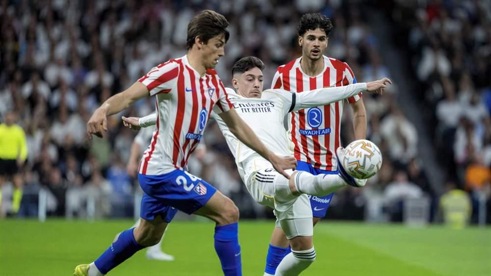 El Real Madrid se impone en un derbi trepidante