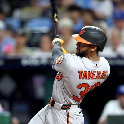 Orioles golpean en extra innings: grand slam de Leody Taveras define un 7-5 sobre los Royals