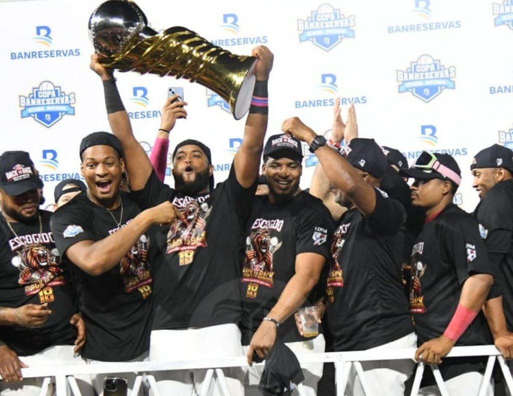 Leones del Escogido: una gloriosa trayectoria en el béisbol dominicano