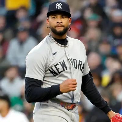 Con Luis Gil inspirado desde la lomita, los Yankees silencian a los Red Sox en el Fenway Park