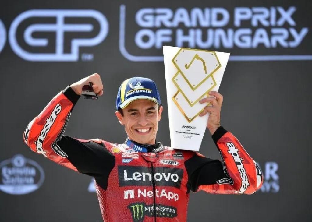 Marc Márquez alcanza las 100 victorias con una exhibición en el accidentado GP de Hungría