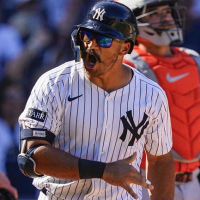 Grisham salva a los Yankees con jonrón en la octava