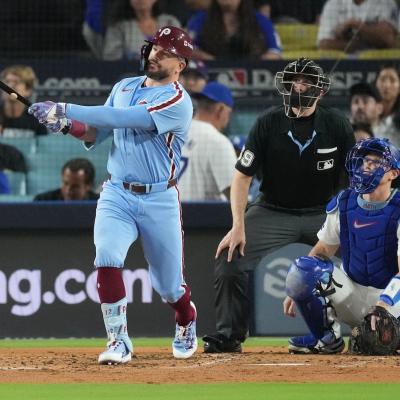 Schwarber se viste de héroe: Phillies evitan la barrida ante Dodgers con sólida ofensiva