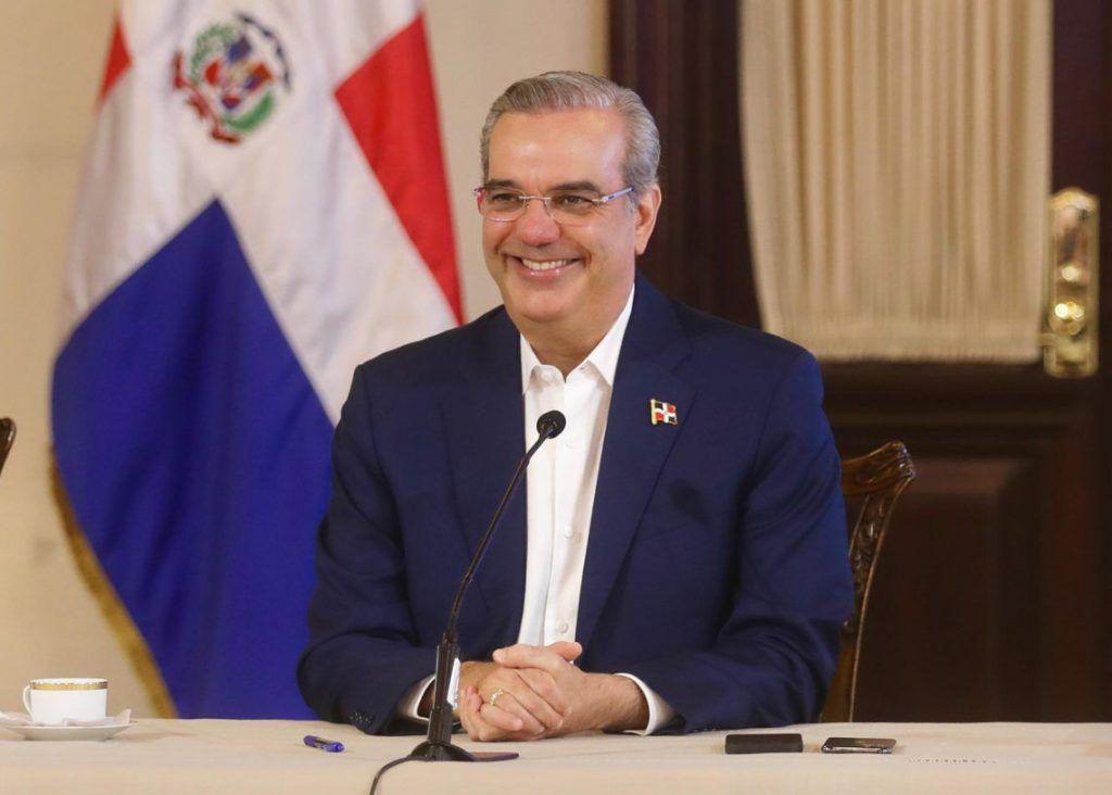 Presidente Abinader promete iniciar antes de 2028 el nuevo estadio de Grandes Ligas en Santo Domingo