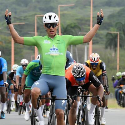 Wilmer Paredes conquista la segunda etapa de la Vuelta Independencia