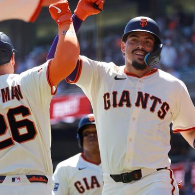 Willy Adames la saca del Oracle Park dos veces en triunfo de Giants sobre Cubs